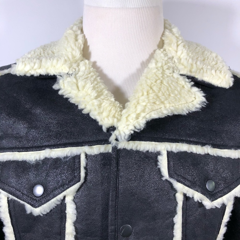 Asos Sherpa Lined and Trimmed Black Jacket - Picture 11 of 15
